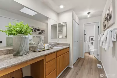 14715 NE 61st Court, Redmond, WA 98052 - Photo 21