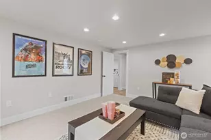 153 165th Ave NE, Bellevue, WA 98008 - Photo 15