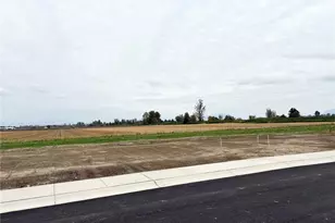 312 W 4th St, Everson, WA 98247 - Photo 1