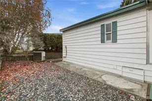 21809 107th Pl SE, Kent, WA 98031 - Photo 15