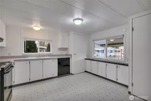 21809 107th Pl SE, Kent, WA 98031 - Photo 9