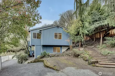 1915 11th Avenue S, Seattle, WA 98134 - Photo 3