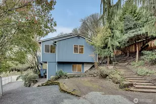 1915 11th Ave S, Seattle, WA 98134 - Photo 3