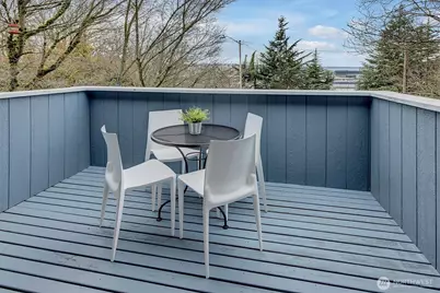 1915 11th Avenue S, Seattle, WA 98134 - Photo 15