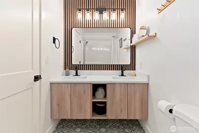 15421 8th Avenue Ct E, Tacoma, WA 98445 - Photo 29