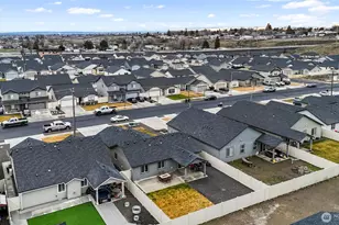 1104 W Maple Dr, Moses Lake, WA 98837 - Photo 29