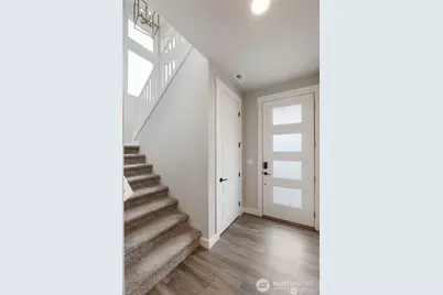 12956 186th Ave E, Bonney Lake, WA 98391 - Photo 3