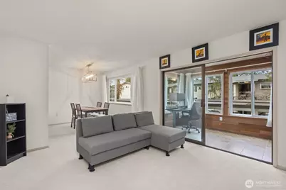 706 136th Place NE #C2, Bellevue, WA 98005 - Photo 5