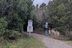 807 NE 357th St, Ocean Park, WA 98640 - Photo 31