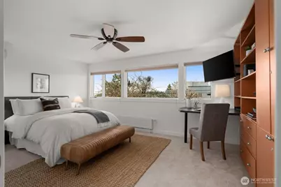 2572 13th Avenue W, Seattle, WA 98119 - Photo 17