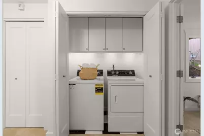 2572 13th Avenue W, Seattle, WA 98119 - Photo 23