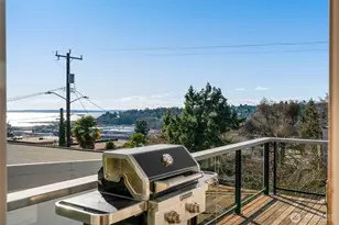 2572 13th Ave W, Seattle, WA 98119 - Photo 15