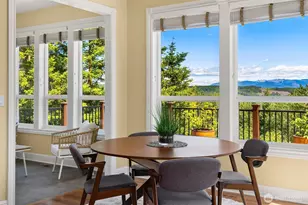 6230 Fairway Pl SE, Snoqualmie, WA 98065 - Photo 11