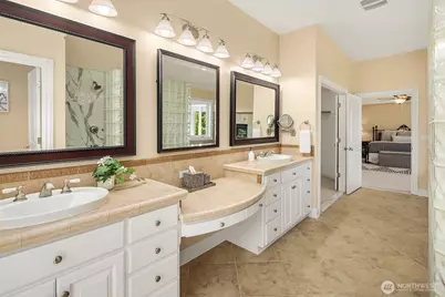 6230 Fairway Place SE, Snoqualmie, WA 98065 - Photo 21