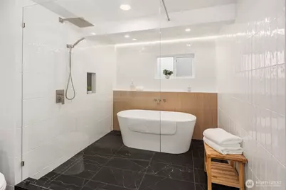 13002 6th Avenue NW, Seattle, WA 98177 - Photo 17