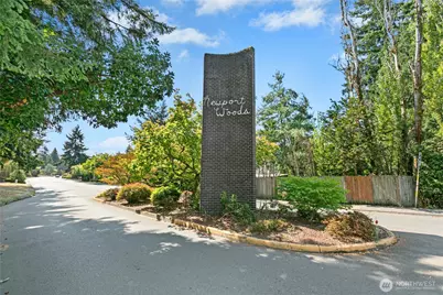 12563 SE 71st Street, Newcastle, WA 98056 - Photo 35