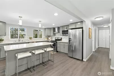 12563 SE 71st Street, Newcastle, WA 98056 - Photo 9