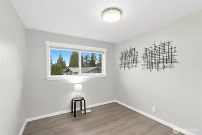 12563 SE 71st Street, Newcastle, WA 98056 - Photo 15