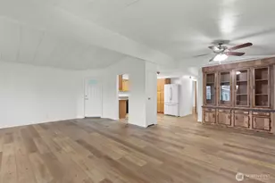 11436 SE 208th St, Kent, WA 98031 - Photo 5