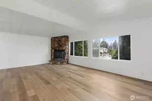 11436 SE 208th St, Kent, WA 98031 - Photo 3