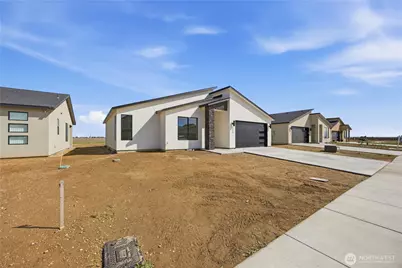 1134 E Mt Hood Street, Othello, WA 99344 - Photo 9