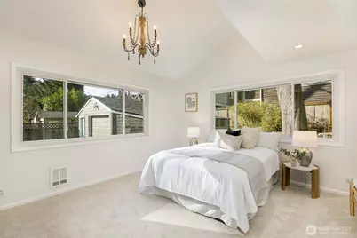 12343 11th Avenue NE, Seattle, WA 98125 - Photo 21