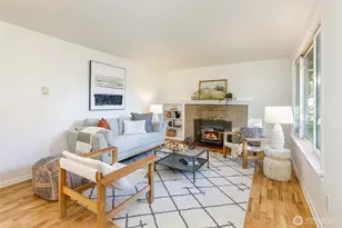 12343 11th Ave NE, Seattle, WA 98125 - Photo 3