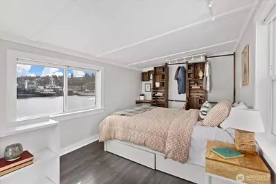 1080 W Ewing Street #E5, Seattle, WA 98119 - Photo 25