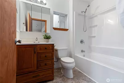 2750 California Avenue E, Port Orchard, WA 98366 - Photo 15