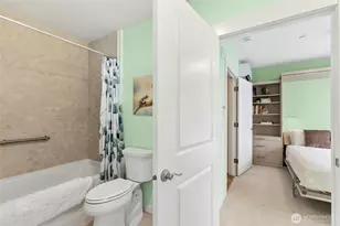 15538 NE 15th Pl, Bellevue, WA 98007 - Photo 25