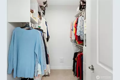 15538 NE 15th Place #400, Bellevue, WA 98007 - Photo 21