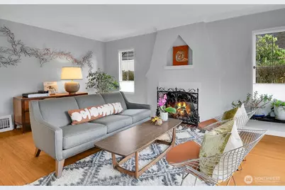 8602 Fauntleroy Way SW, Seattle, WA 98136 - Photo 7