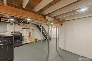 3915 SW Hinds St, Seattle, WA 98116 - Photo 31