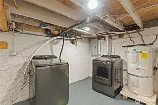 3915 SW Hinds St, Seattle, WA 98116 - Photo 27