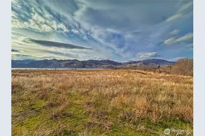 433 Eastlake Road, Oroville, WA 98844 - Photo 5