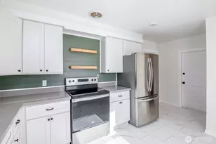 929 E 57th St, Tacoma, WA 98404 - Photo 13