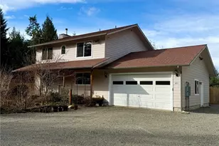 293 Blueberry Hill Dr, Quilcene, WA 98376 - Photo 3