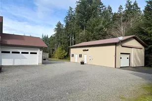 293 Blueberry Hill Dr, Quilcene, WA 98376 - Photo 5