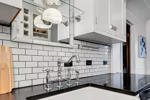 1120 17th Ave, Seattle, WA 98122 - Photo 23