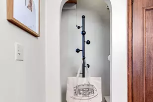 1120 17th Ave, Seattle, WA 98122 - Photo 13