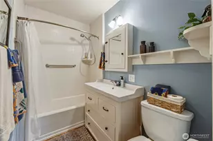 22 NW B St, College Place, WA 99324 - Photo 9