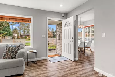 5635 Pacific Avenue, Tacoma, WA 98408 - Photo 9