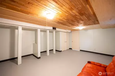 2418 Federal Avenue E, Seattle, WA 98102 - Photo 35