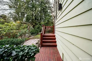 2418 Federal Ave E, Seattle, WA 98102 - Photo 39