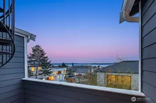 221 4th St S, Kirkland, WA 98033 - Photo 27