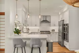 719 2nd Ave W, Seattle, WA 98119 - Photo 3