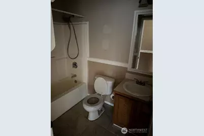 502 366th Street Ct S, Roy, WA 98580 - Photo 15