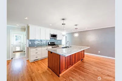 805 S 223rd Street, Des Moines, WA 98198 - Photo 13