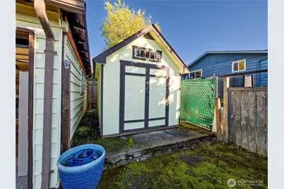 805 S 223rd Street, Des Moines, WA 98198 - Photo 29