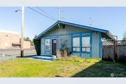 8401 S Park Avenue, Tacoma, WA 98444 - Photo 1